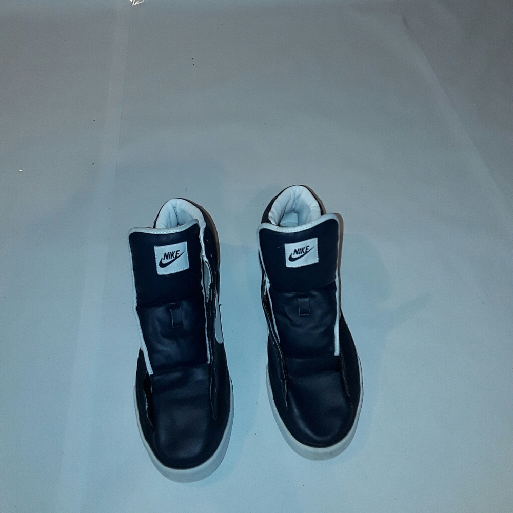 Women Nike High Tops